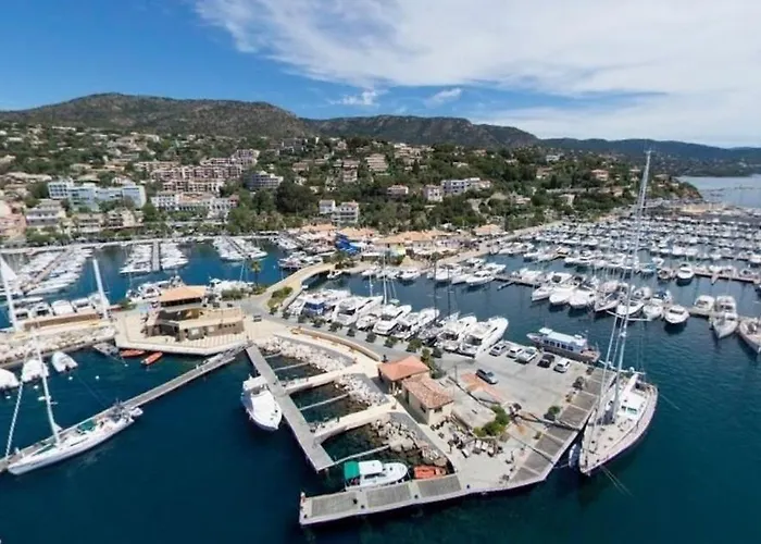 Lv280-f302 2 Couchages *